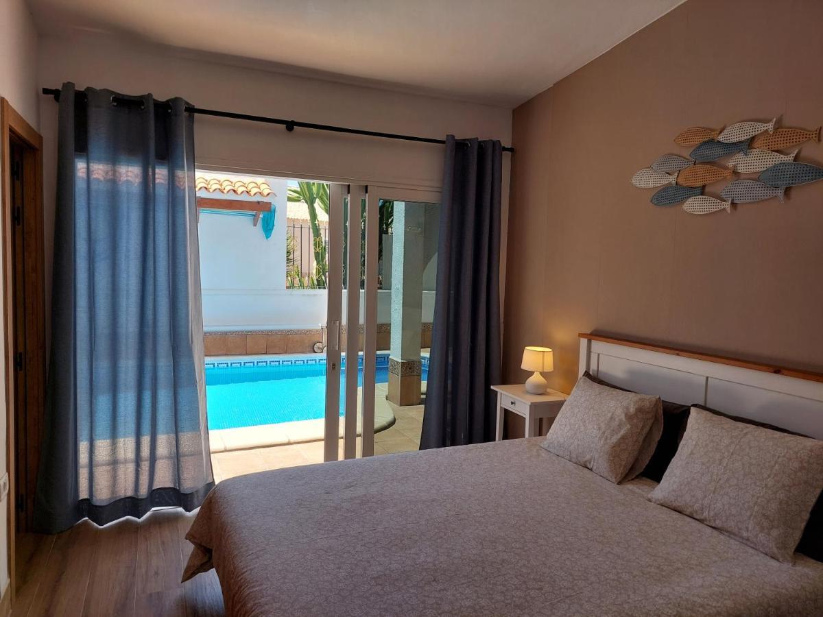 Beautiful Holiday Villa With Heated Private Pool, Los Cristianos Лос-Крістіанос Екстер'єр фото