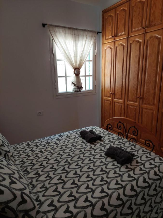 Beautiful Holiday Villa With Heated Private Pool, Los Cristianos Лос-Крістіанос Екстер'єр фото