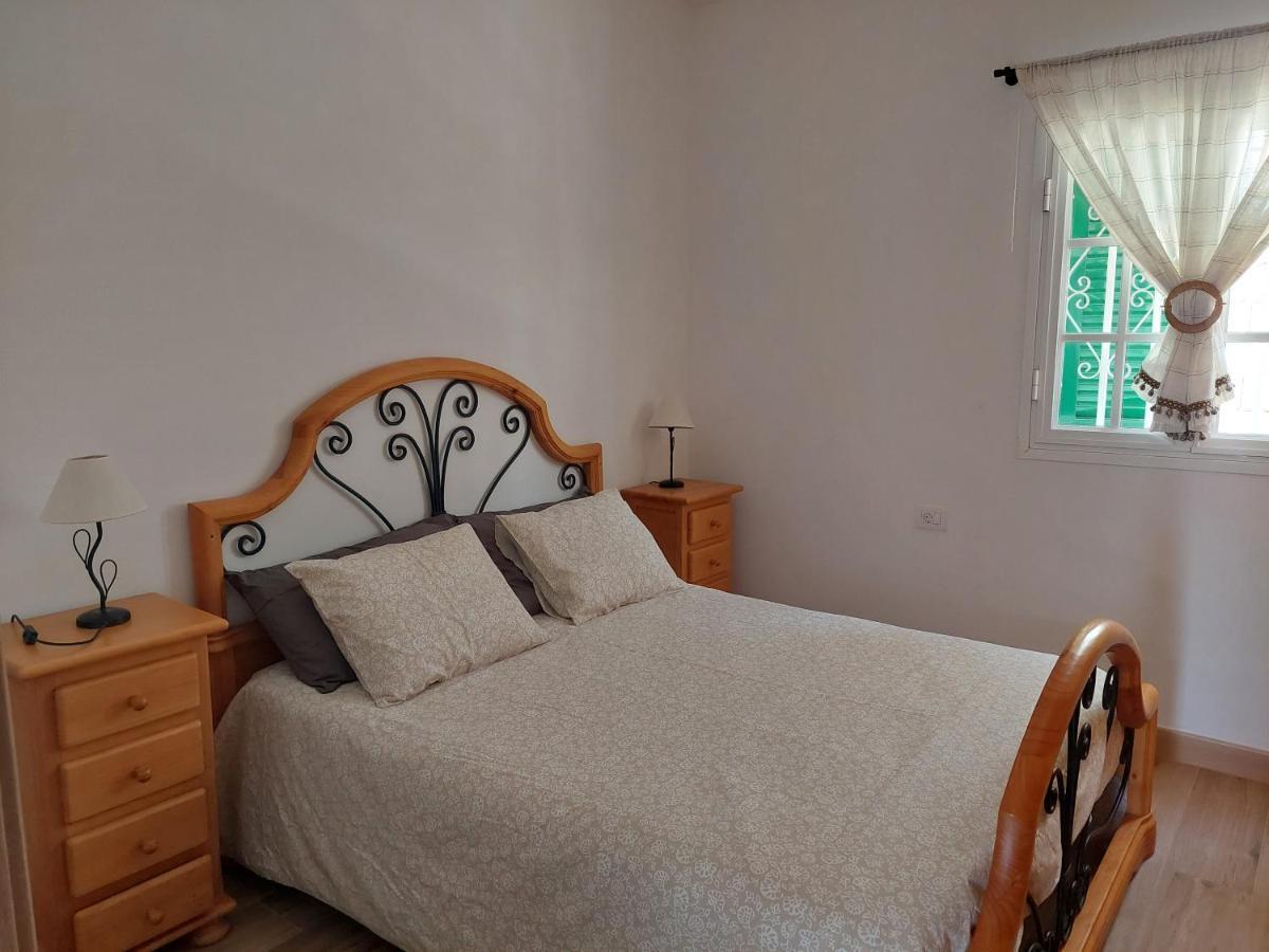 Beautiful Holiday Villa With Heated Private Pool, Los Cristianos Лос-Крістіанос Екстер'єр фото