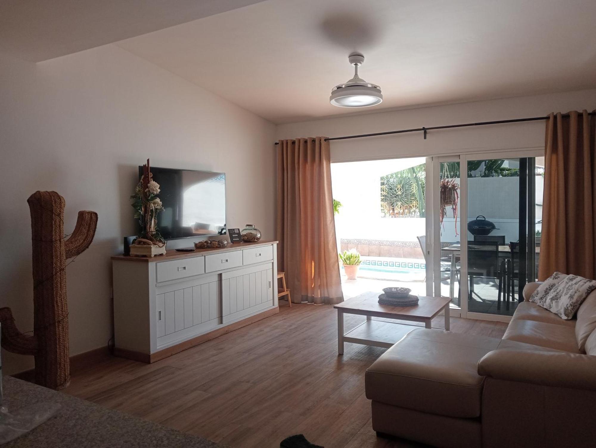 Beautiful Holiday Villa With Heated Private Pool, Los Cristianos Лос-Крістіанос Екстер'єр фото
